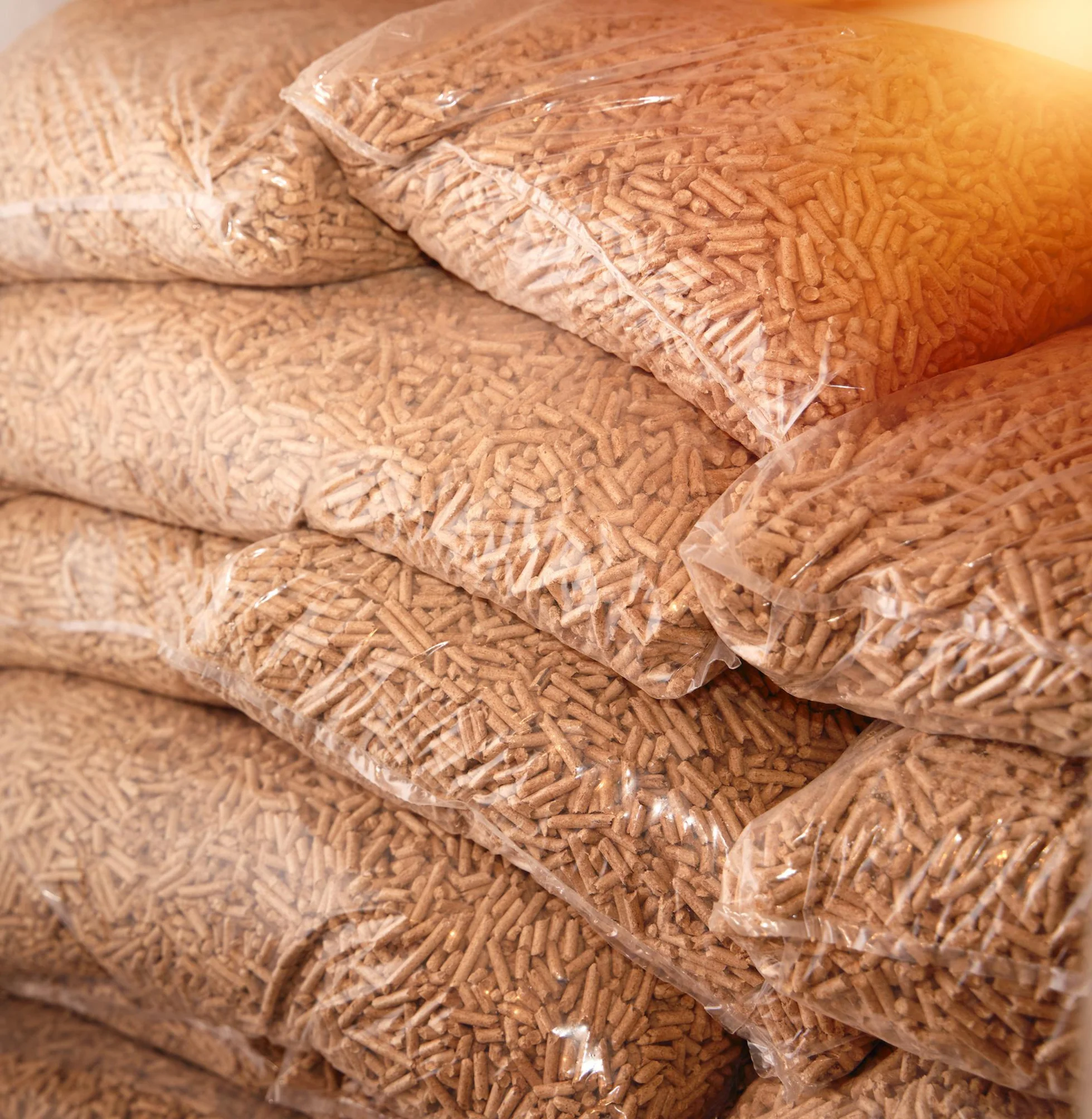 Peleți de rășinoase la sac de 15 kg